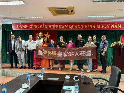 Ký kết hợp tác giữa Viện Khoa học Giáo dục Toàn cầu và Viện Hoàng Gia