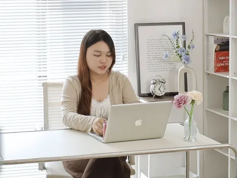 Gia sư thời đại số: Khi công nghệ thay đổi cách một giờ học được tổ chức
