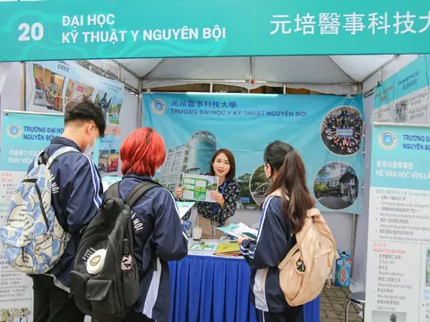 Du học Đài Loan: Bài học cuộc sống bắt đầu từ ... thùng rác ký túc xá